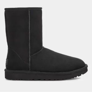 Ugg classic short boots, black size 9